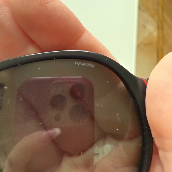 Gucci Black Polarized Sunglasses 1065/S - Picture 10 of 11